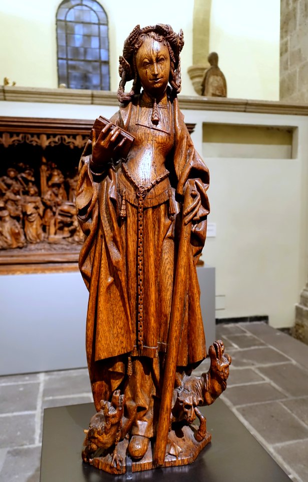 St. Margaret of Antioch, Brussels, early 1500s, oak - Museum Schnütgen - Cologne, Germany - DSC00227