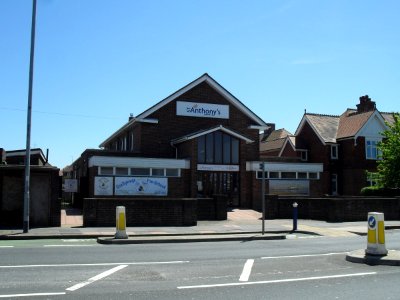 St Anthony's Church Centre, Seaside, St Anthony's Hill, Eastbourne (May 2010) (3)