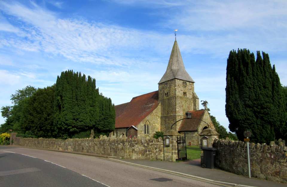 St Bartholomew's Church, High Street, Burwash (NHLE Code 1044041) (June 2015) (13)