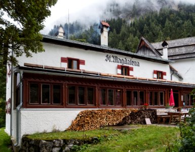 St. Magdalena im Halltal, Kaplanai