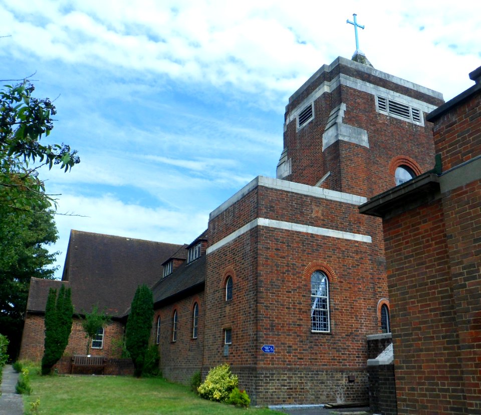 St Andrew's Church, Hillside, Moulsecoomb (August 2013) (3)