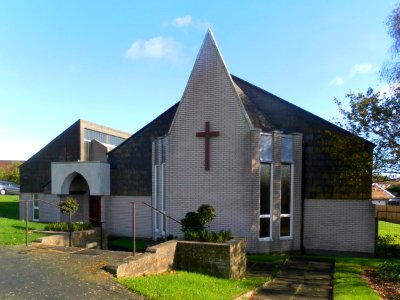 St Barnabas' United Church, 34 Kingfisher Drive, Langney, Eastbourne (October 2012) (5)
