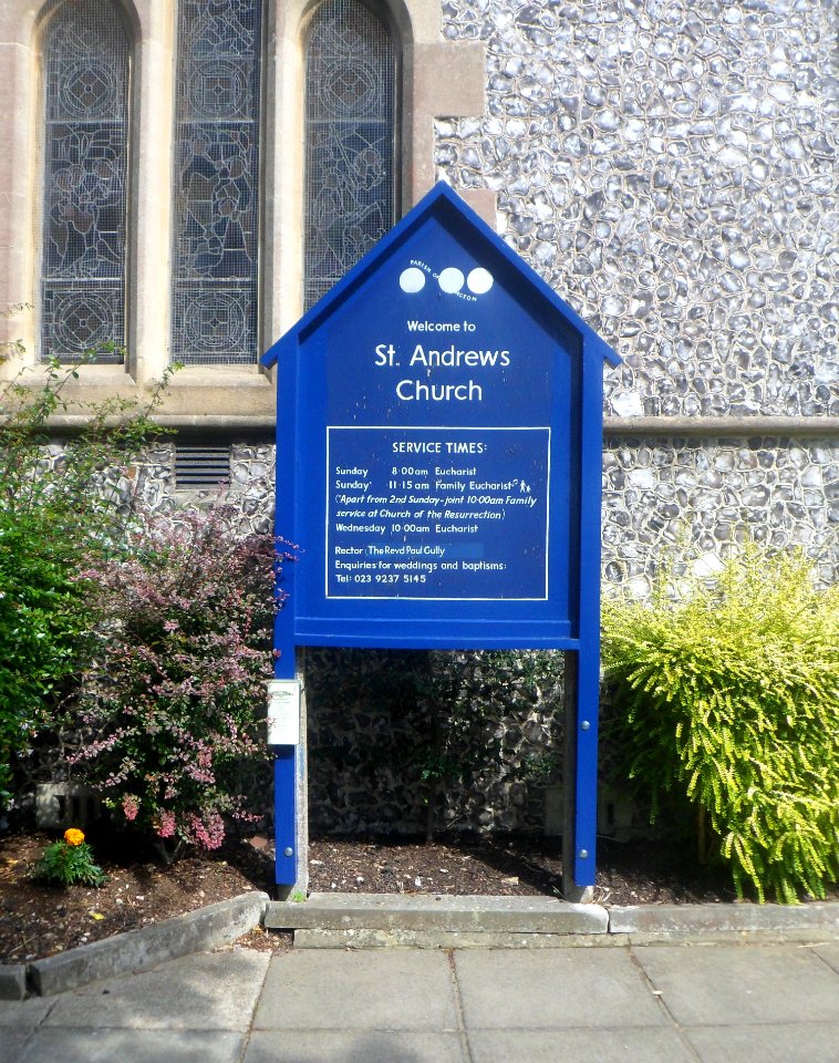 St Andrew's Church, Havant Road, Farlington (August 2017) (Signboard)