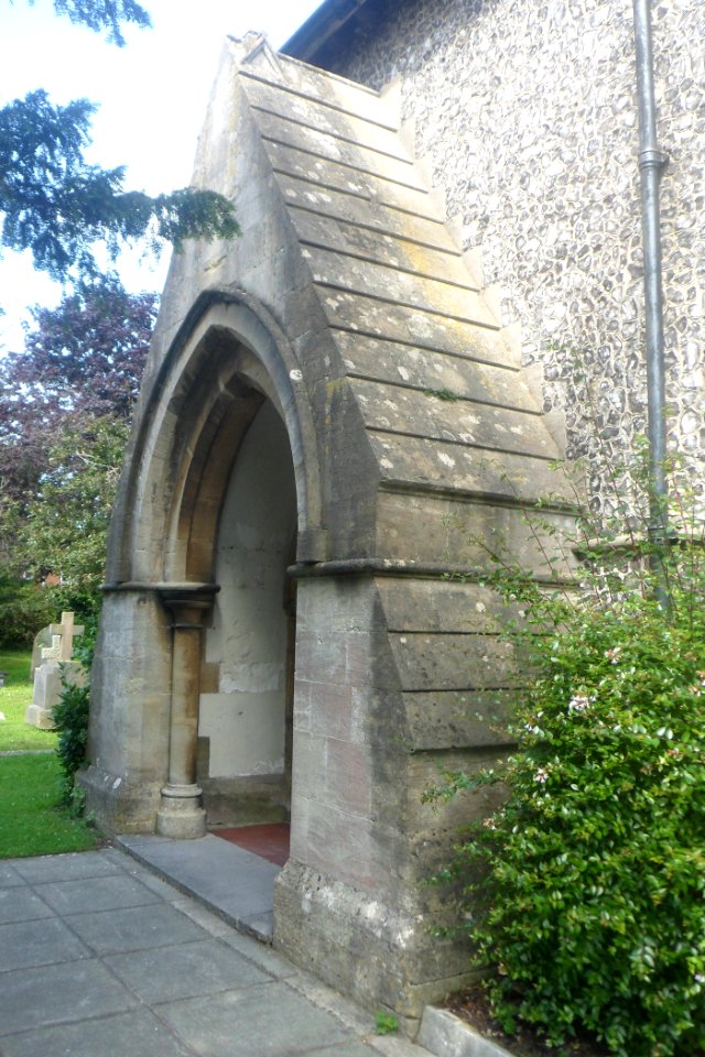 St Andrew's Church, Havant Road, Farlington (August 2017) (Entrance Porch)