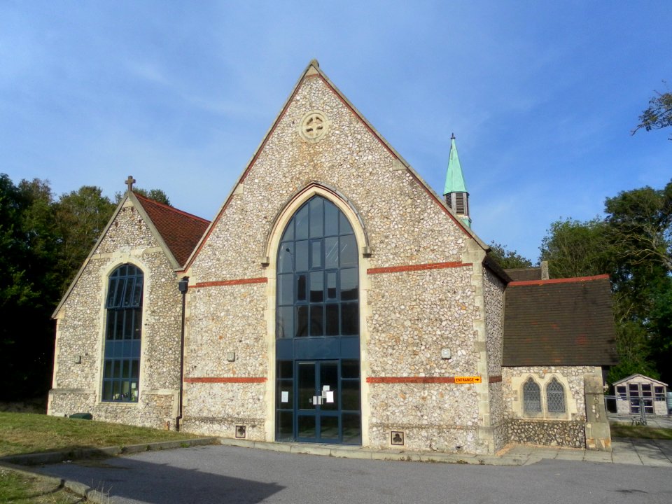 St Andrew's Church, Church Road, Portslade (September 2012) (1)