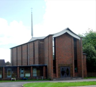 St Barnabas' Church, Fromond Road, Weeke, Winchester (June 2019) (3)