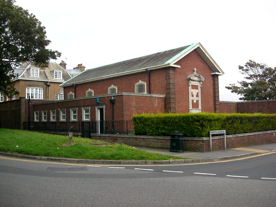 St Benedict's Chapel (Grace and Compassion Benedictines), Kemptown, Brighton (July 2007)