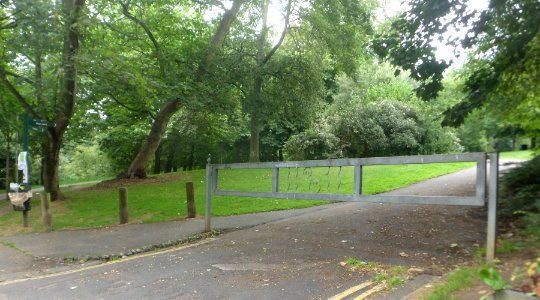 St Ann's Well Gardens, Hove (July 2014) (1)