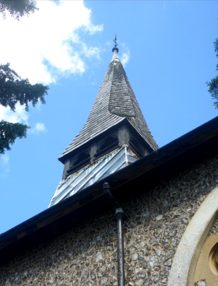 St Andrew's Church, Havant Road, Farlington (August 2017) (Spire) (1)