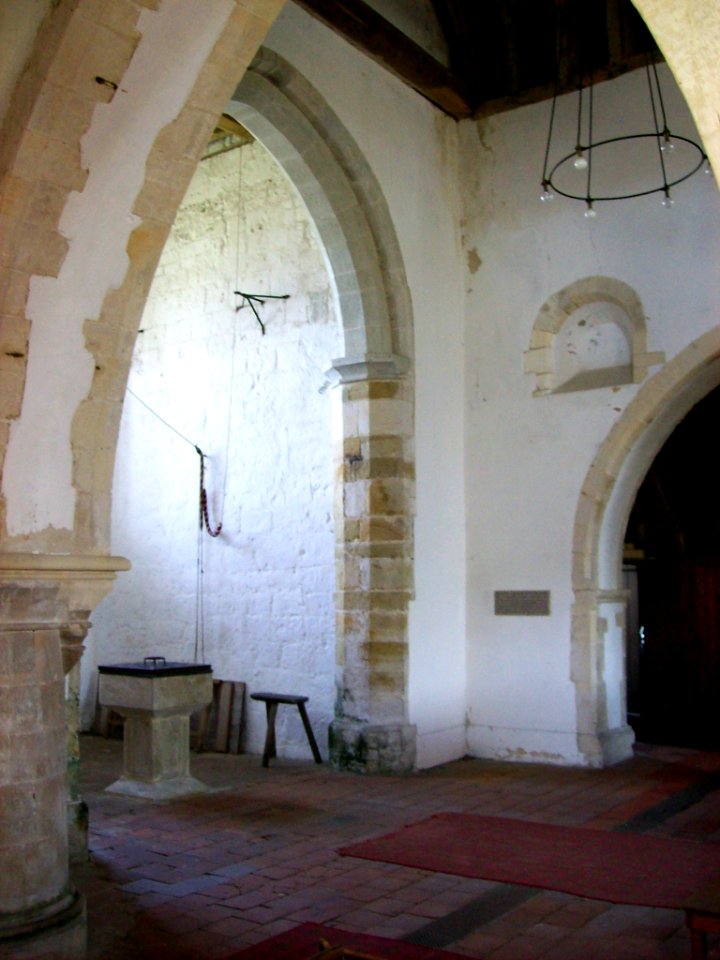 St Andrew, Beddingham, west end