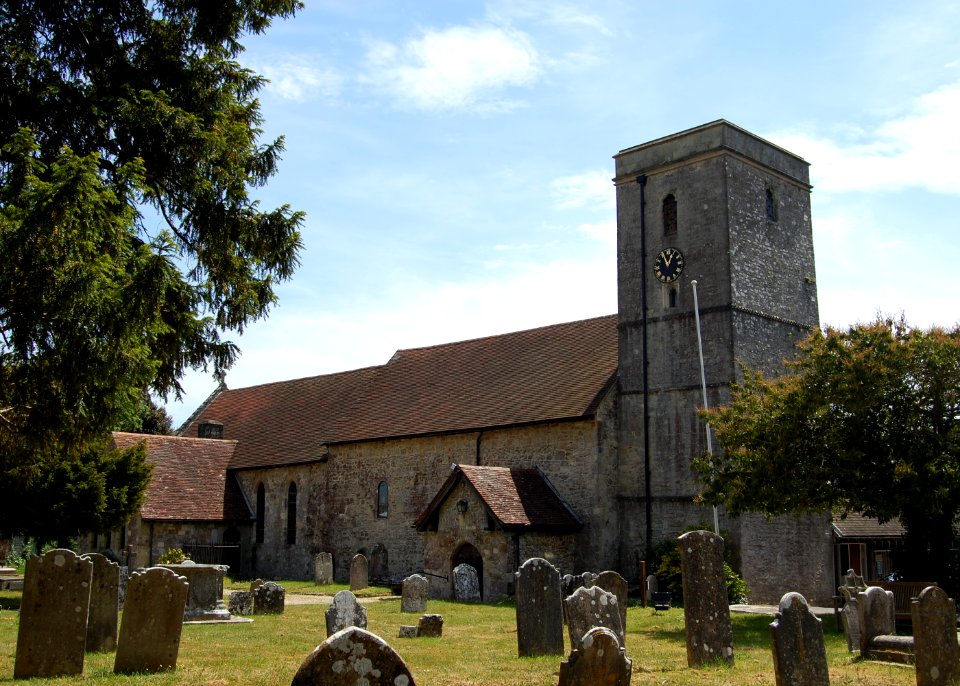 St Andrew's Church, High Street, Hamble-le-Rice (May 2019) (NHLE Code 1111917) (4)