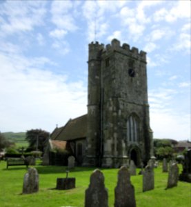 St Andrew's Church, Church Place, Chale (May 2016) (3)