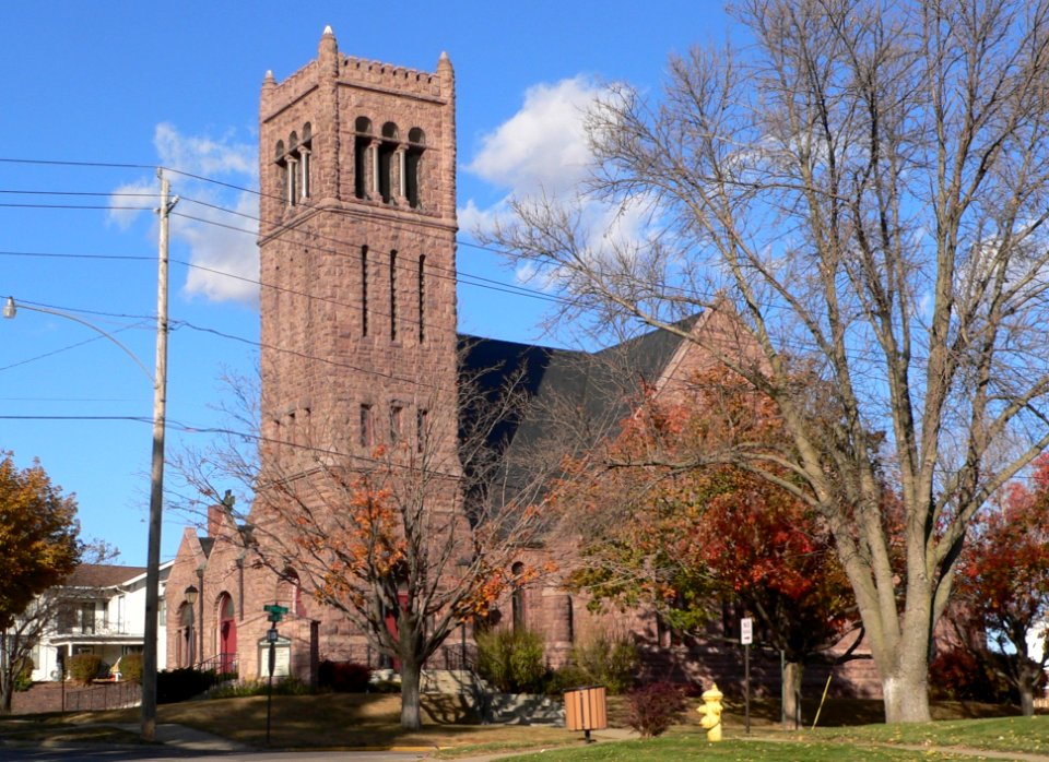 St. Thomas Episcopal Sioux City from SW 3