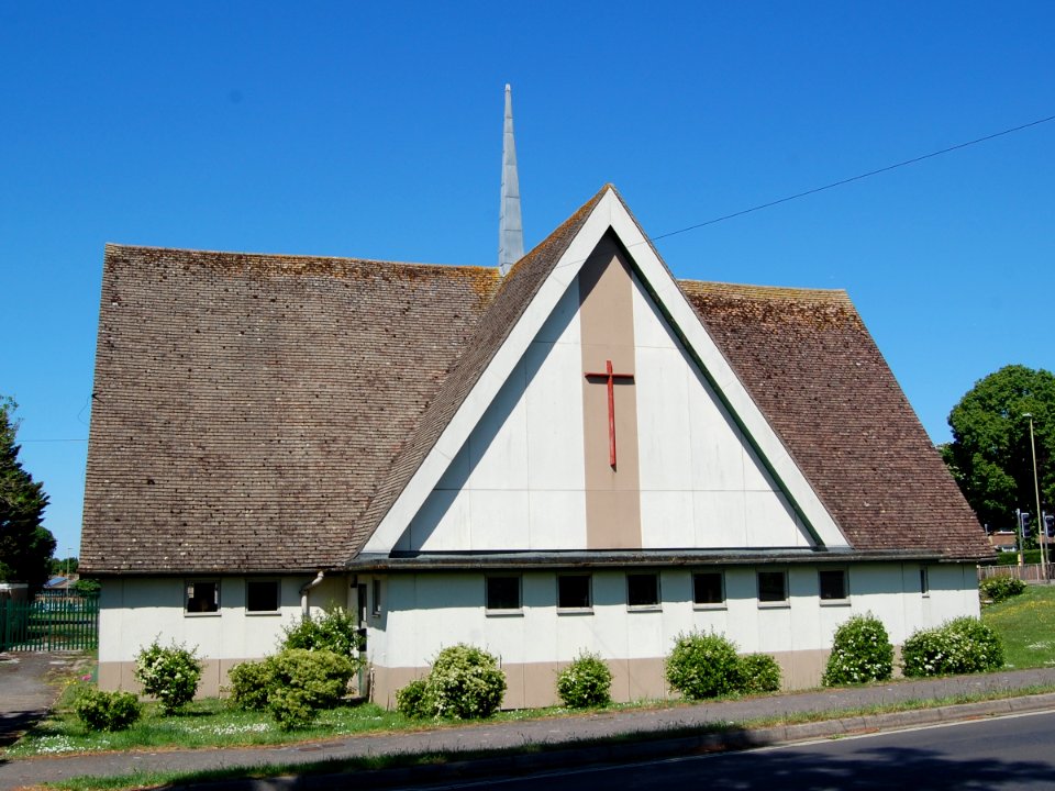 St Alban's Church, Martin Road, Leigh Park (May 2019) (1)