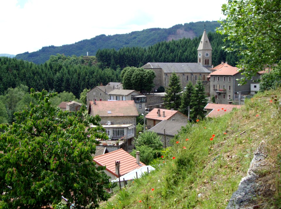 St.Julien-Boutières (Ardèche, Fr) vue du village