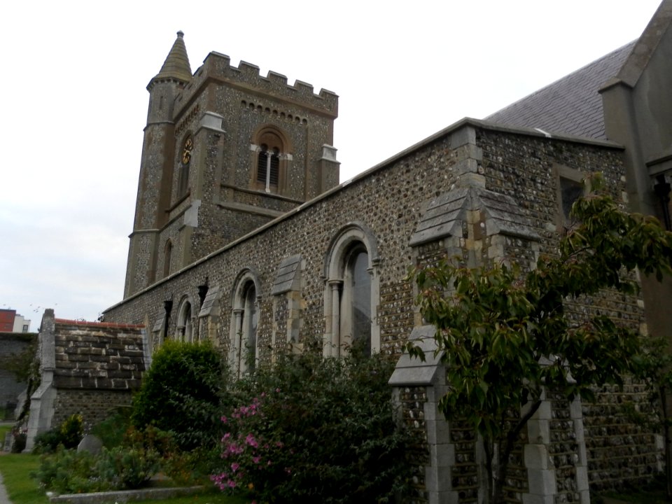 St Andrew's Church, Church Road, Hove (NHLE Code 1205303) (September 2011) (3)