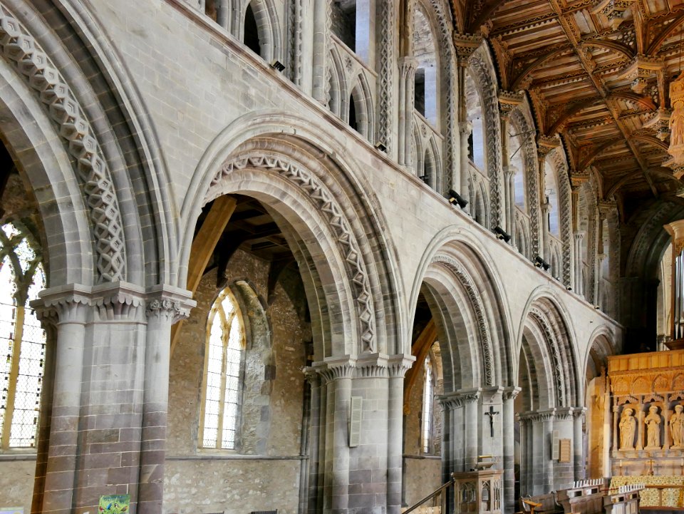 St.DavisNaveArchesH1b