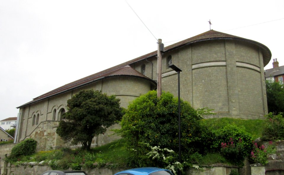 St Alban's Church, St Alban's Road, Ventnor (May 2016) (2)