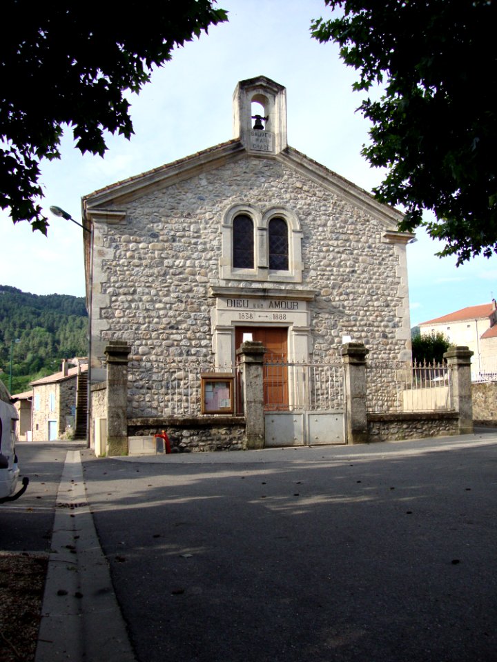 St.Fortunat-sur-Eyrieux (Ardèche, Fr) temple
