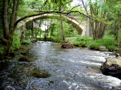 St.Victor-Malescours (Haute-Loire, Fr) pont sur la Semène