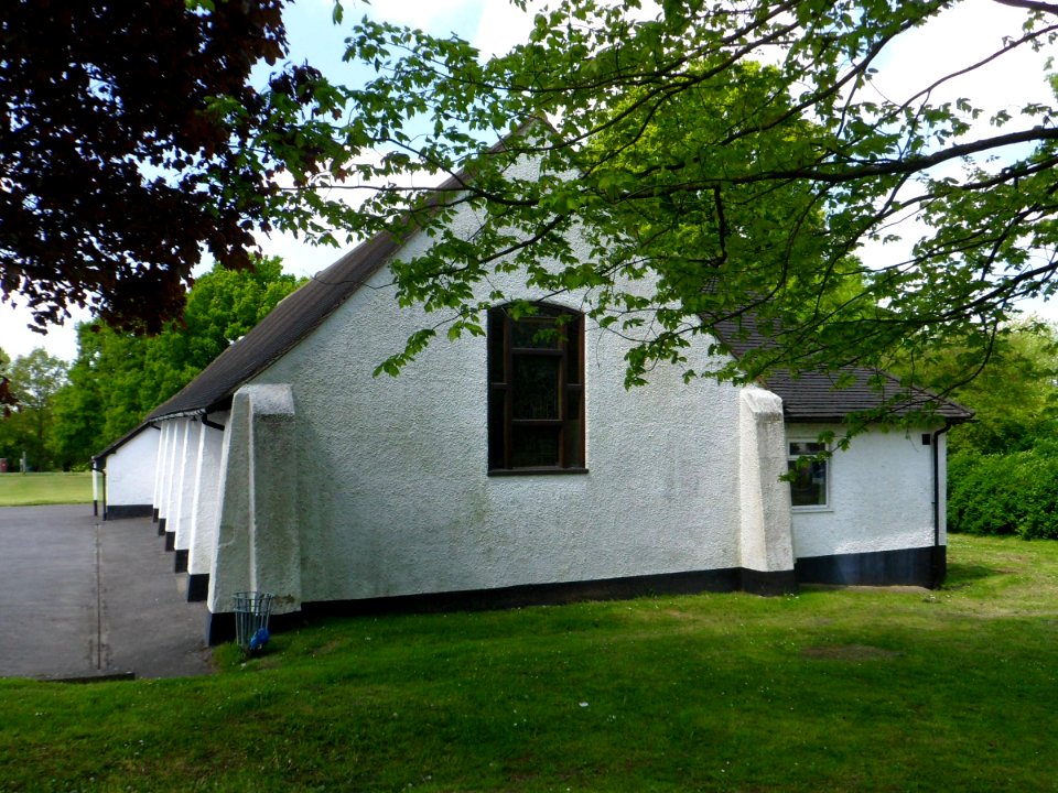 St Agatha's Hall (Former Church), Greenhurst Lane, Hurst Green (May 2013) (1)