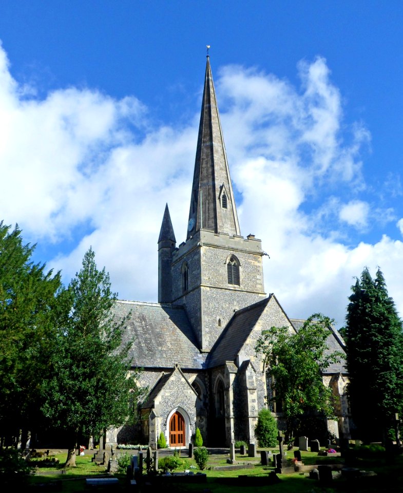 St Andrew's Church, Brighton Road, Kingswood (NHLE Code 1377990)