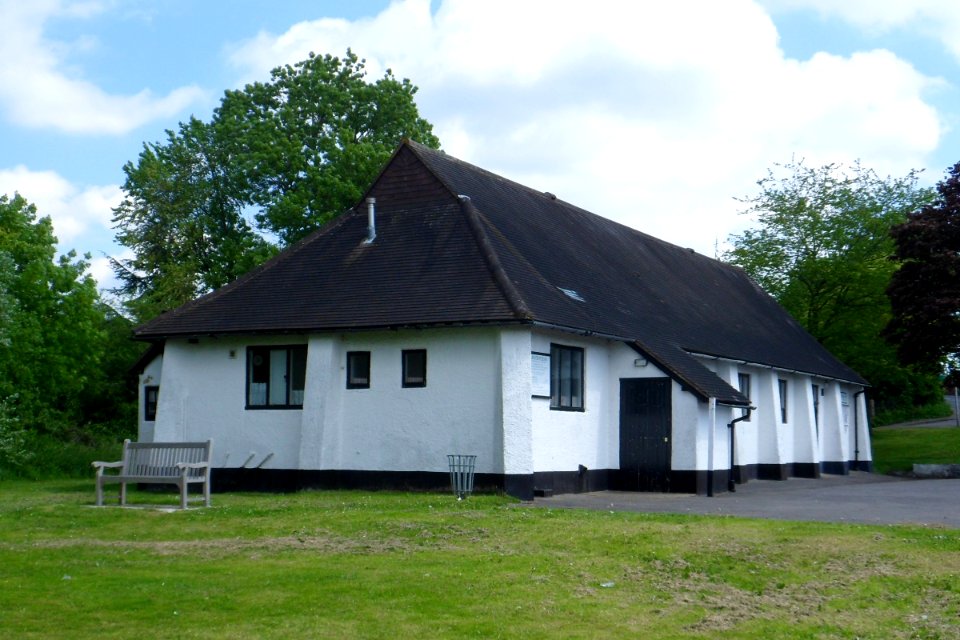 St Agatha's Hall (Former Church), Greenhurst Lane, Hurst Green (May 2013) (4)