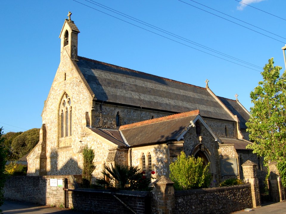 St Joseph's RC Church, West Street, Havant (May 2019) (2)