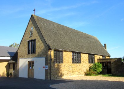 St Wilfrid's RC Church, South Road, Hailsham (September 2016) (1955 building) (1)