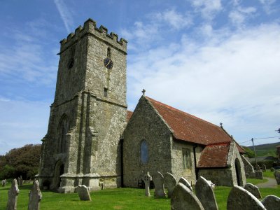 St Andrew's Church, Church Place, Chale (May 2016) (2)