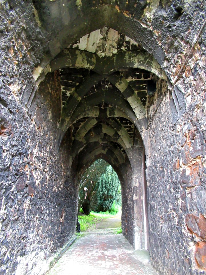 St George, Wrotham, passage under tower