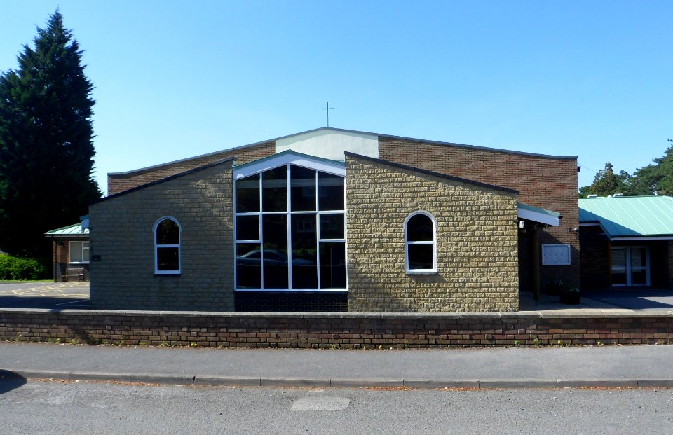 St Pius X RC Church, Horseshoe Lane East, Merrow (April 2014, from South) (2)