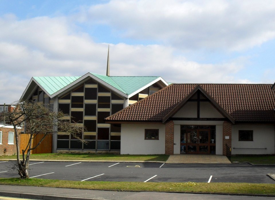 St Paul's Methodist Church, Northgate, Crawley (March 2010)