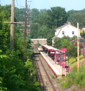 Sta fr Manhasset Av bridge jeh