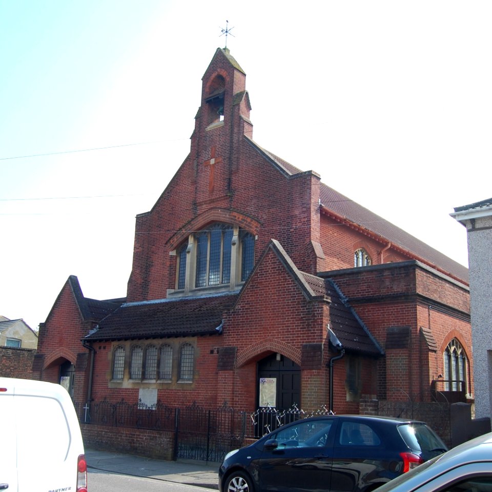 St Saviour's Church, Twyford Avenue, Stamshaw (March 2019) (8)