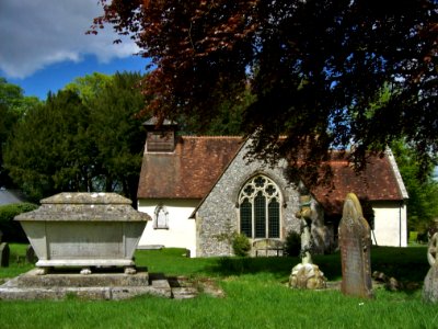 St Simon and St Jude, Bramdean from south