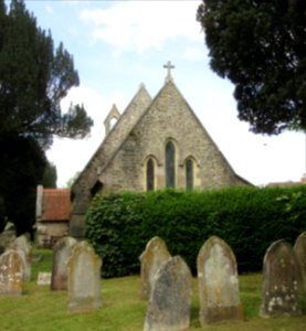 St Peter's Church, Church Road, Havenstreet (May 2016) (6)