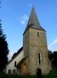 St Nicholas' Church, The Street, Compton (May 2014) (1)