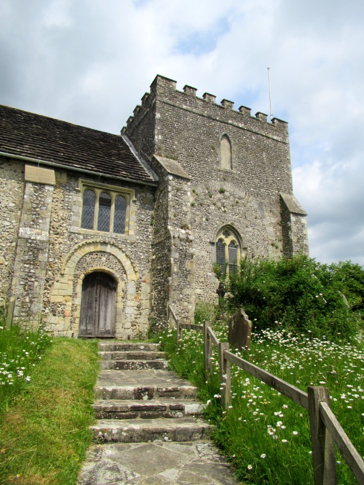 St Nicholas, Bramber, June 2021 01