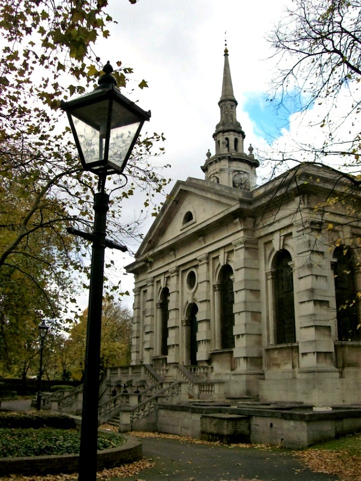 St Paul, Deptford, south side