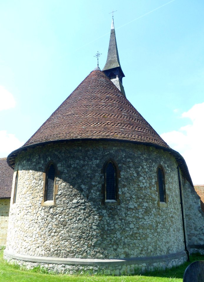 St Paul's Church, Poyle Road, Tongham (May 2014) (7)