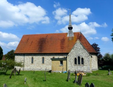 St Paul's Church, Poyle Road, Tongham (May 2014) (4)