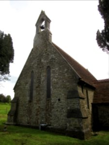 St Peter's Church, Church Road, Havenstreet (May 2016) (2)