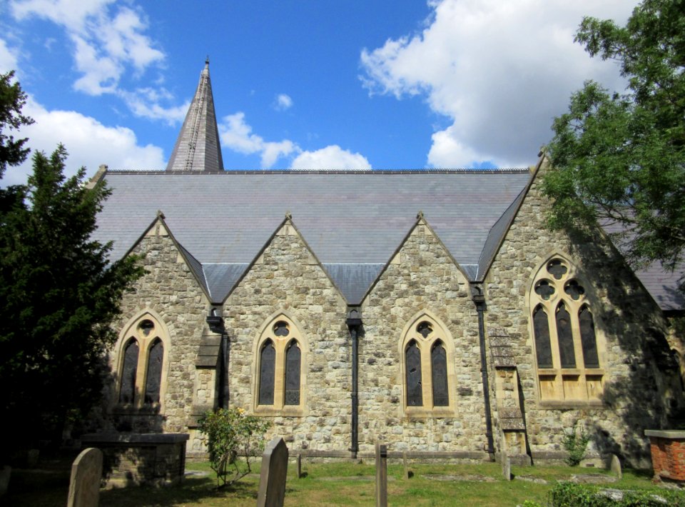 St Mary's Church, St Mary's Road, East Molesey (NHLE Code 1030097) (July 2015) (3)
