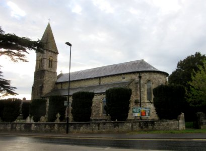 St Paul's Church, Staplers Road, Barton, Isle of Wight (May 2016) (3)