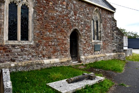 St Swithun's churchyard, Woodbury (2020-09-11) 09