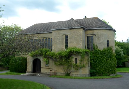 St Teresa of Avila's Church, Woodside Road, Chiddingfold (May 2014) (1)