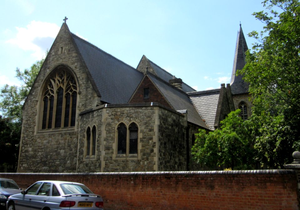 St Mary's Church, St Mary's Road, East Molesey (NHLE Code 1030097) (July 2015) (5)