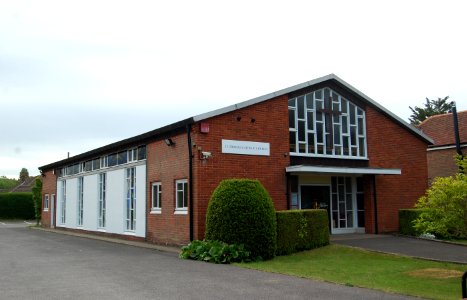 St Thomas's RC Church, New Brighton Road, Emsworth (May 2019) (2)