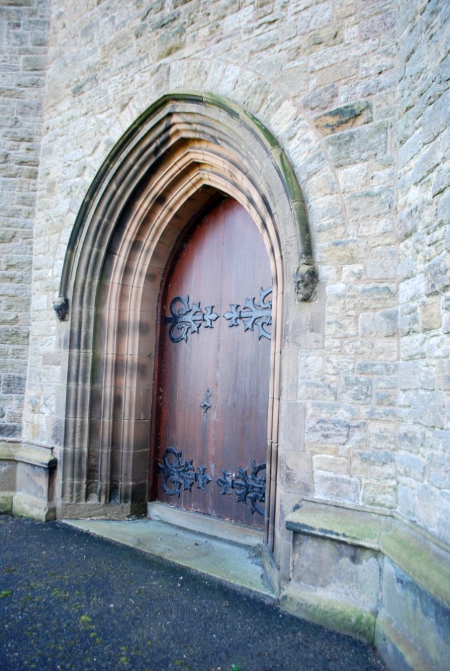 St Thomas, Lydiate 04